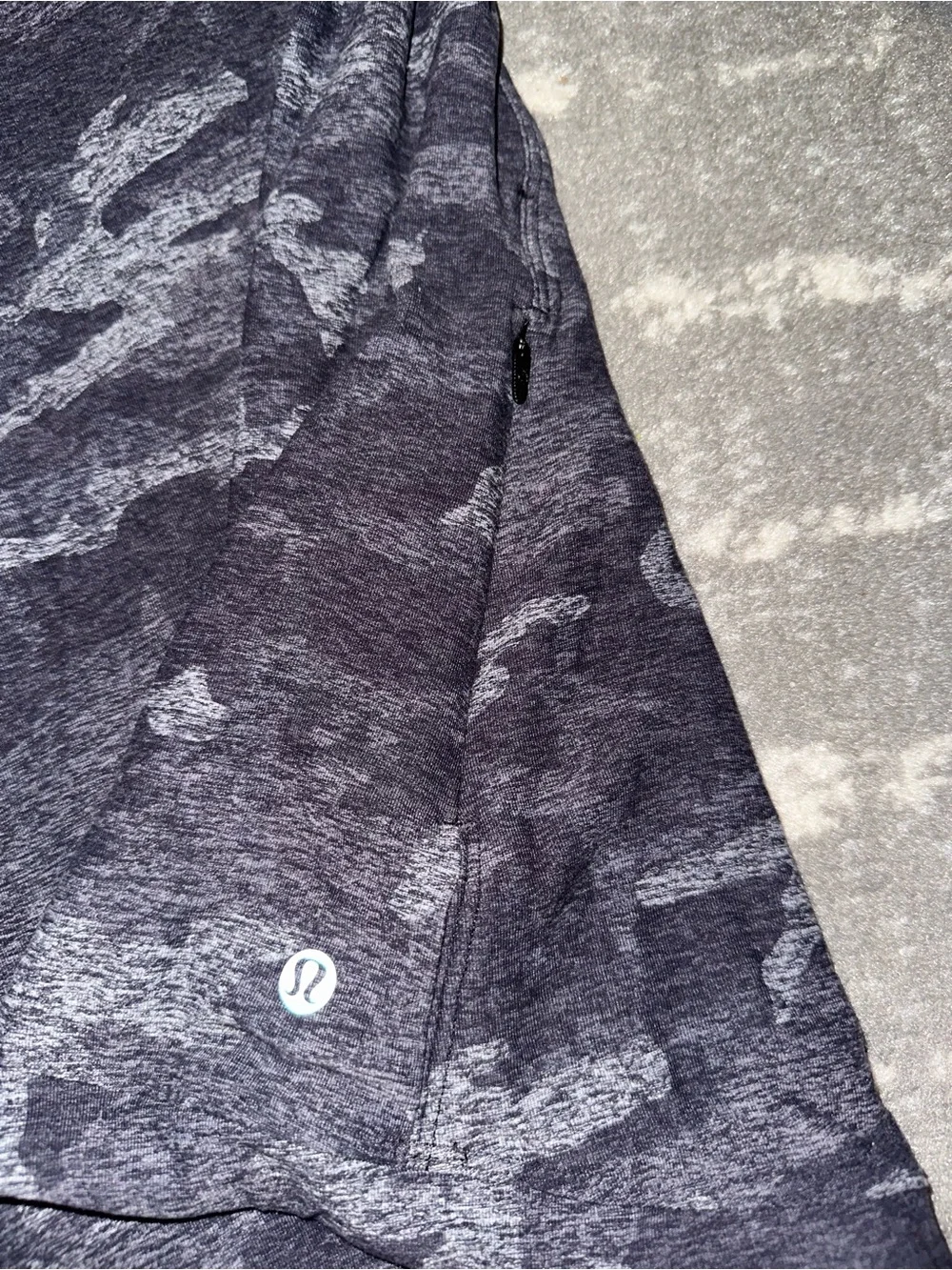 Lululemon Ready to Rulu Long Sleeve size 8 grey camo